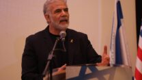 יאיר לפיד, ראש האופוזיציה, בכנס הזדמנויות לישראל בעידן טראמפ (צילום: דודו רוזן)