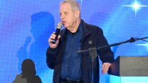 אלוף במיל' גיורא איילנד (צילום: קובי קואנקס)