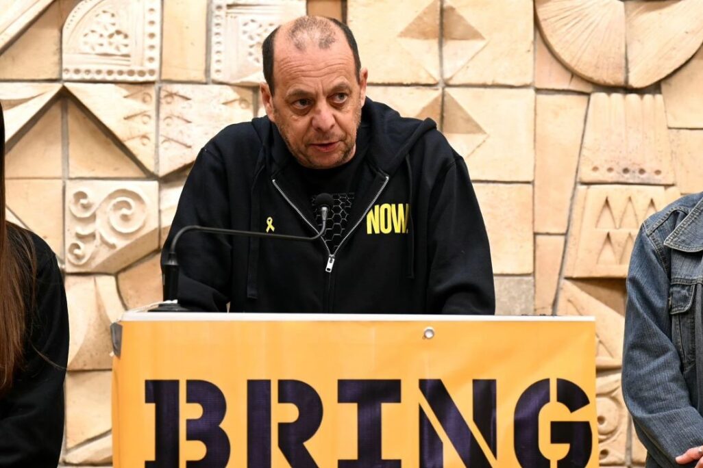 ניסן קלדרון, אחיו של עופר קלדרון ששוחרר מהשבי (צילום: מטה המשפחות)