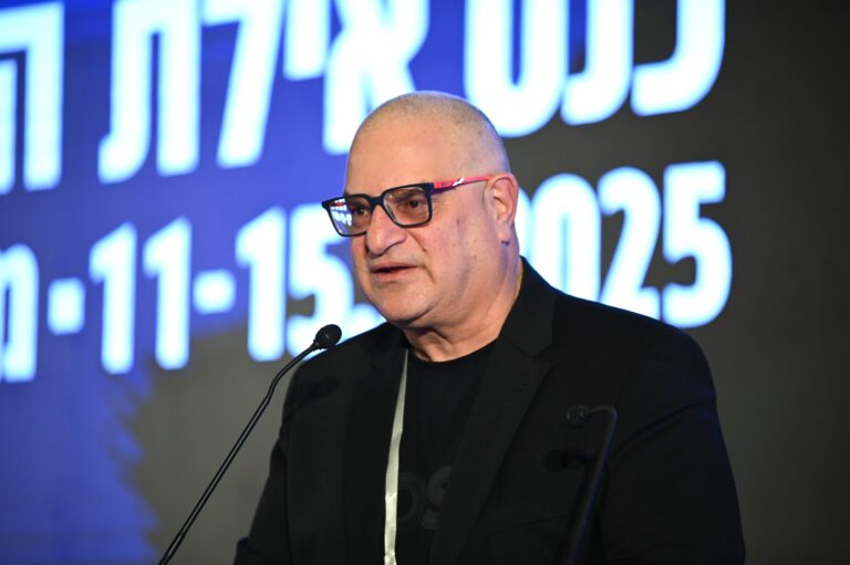 אבי יחזקאל (צילום: יסמין גיל / דוברות ההסתדרות)