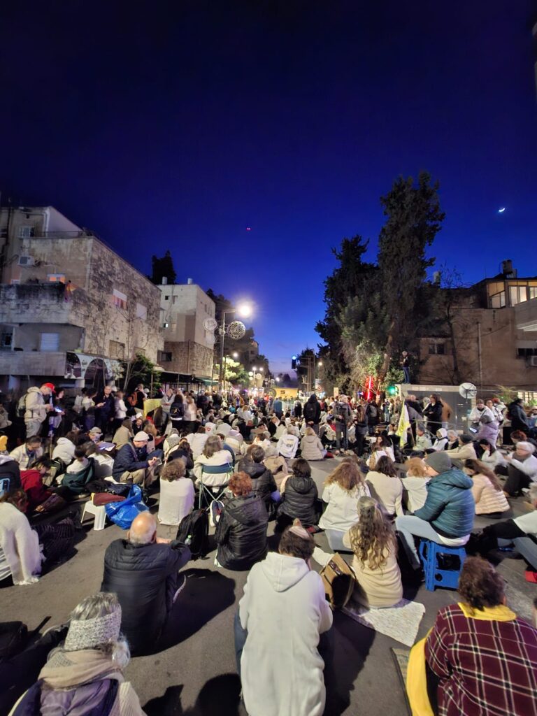 משמרת 101 בירושלים (צילום: תנועת 'המחנות העולים')
