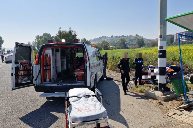 זירת האירוע בצומת התשבי (צילום: תיעוד מבצעי מד"א)