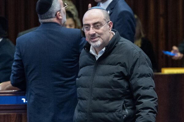 ח"כ ניסים ואטורי במליאת הכנסת (צילום ארכיון: יונתן זינדל/פלאש90)