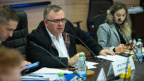 יו"ר ועדת הכלכלה דוד ביטן בדיון הוועדה (צילום: יונתן זינדל/פלאש90)