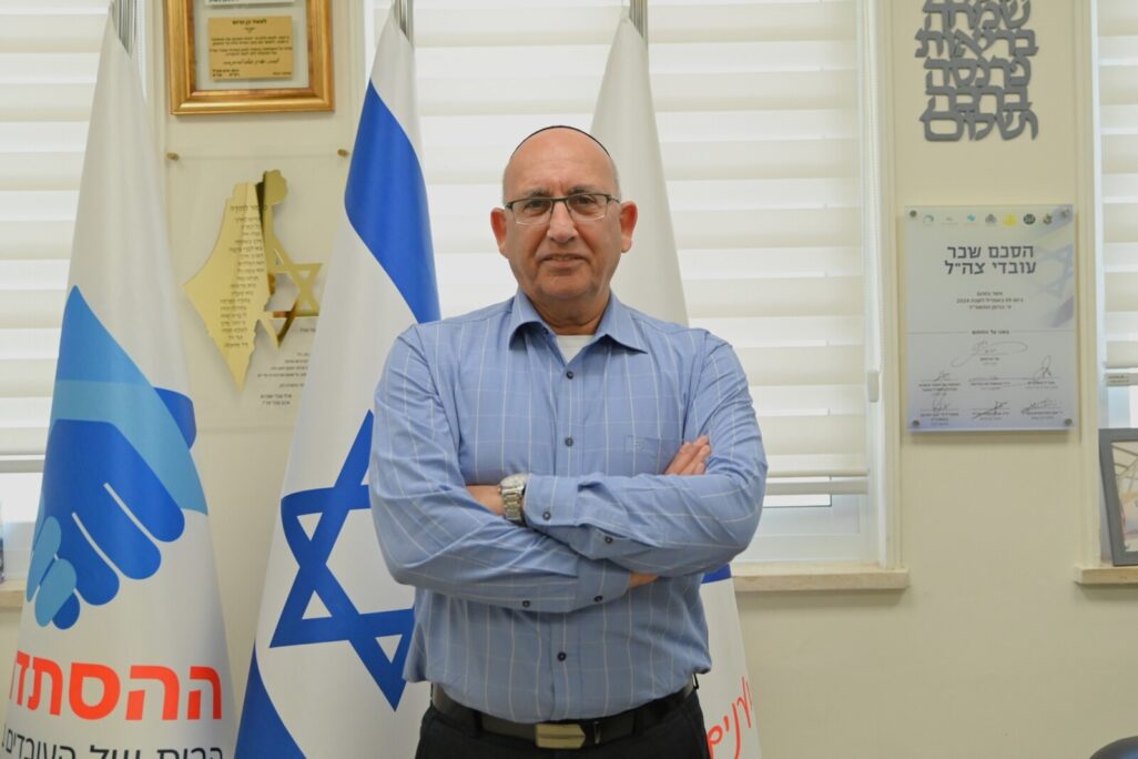 מאיר בן הרוש (צילום: אור גואטה) מאיר בן הרוש (צילום: אור גואטה)