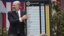 הווארד לוטניק במעמד הכרזת המכסים (צילום: AP Photo/Mark Schiefelbein)