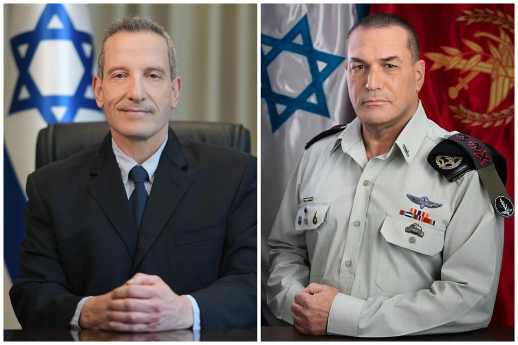הרמטכ"ל אייל זמיר ומנכ"ל משרד הביטחון אלוף במיל' אמיר ברעם (צילומים: דובר צה"ל, משרד הביטחון) הרמטכ"ל אייל זמיר, ומנכ"ל משרד הביטחון אלוף במיל' אמיר ברעם (צילומים: דובר צה"ל, משרד הביטחון)