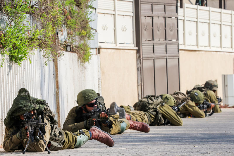 כוחות צה"ל בשדרות, 8 באוקטובר 2023 (צילום: יוסי זמיר/פלאש90)
