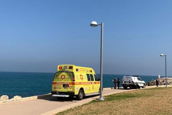 זירת האירוע בנמל יפו (צילום: תיעוד מבצעי מד"א)