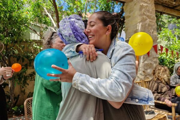 מפגש אלמנות של עמותת 'משפחה אחת' בפרדס חנה (צילום: הדס יום טוב)