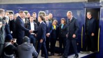 ביקורם של מנהיגי אירופה באוקראינה: קנצלר גרמניה פרידריך מרץ, נשיא צרפת עמנואל מקרון, ראש ממשלת בריטניה קיר סטארמר וראש ממשלת פולין דונלד טוסק (צילום: רויטרס)