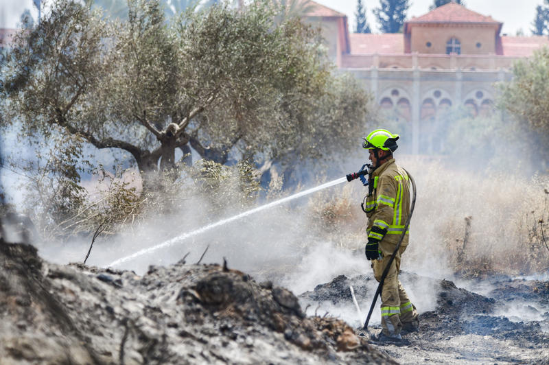 הנזק שנגרם כתוצאה משריפת ענק בלטרון (צילום: אבשלום ששוני, פלאש90)