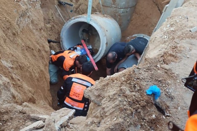 אתר הבנייה בבני ברק (צילום: איחוד הצלה) אתר הבנייה בבני ברק (צילום: איחוד הצלה)