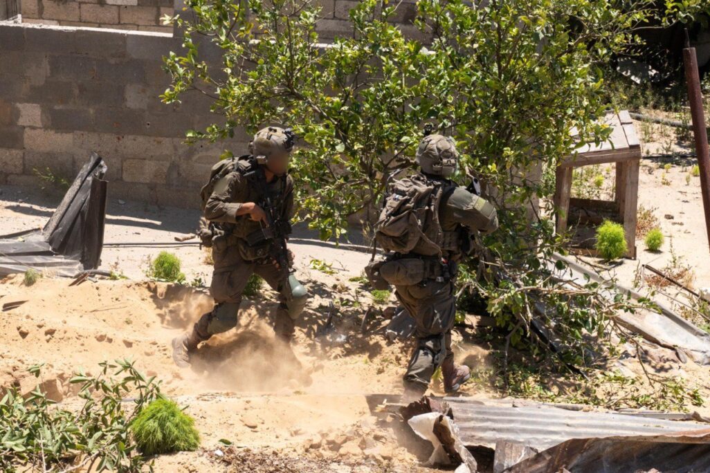 כוחות צה"ל ברצועת עזה (צילום: מתוך אתר צה"ל) כוחות צה"ל ברצועת עזה (צילום: מתוך אתר צה"ל)