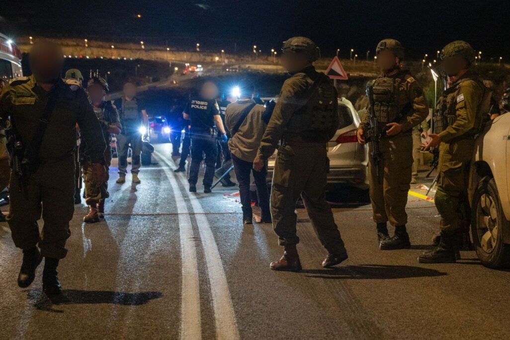 זירת הפיגוע סמוך לברוכין (צילום: דובר צה"ל)
