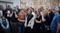 הלווייתה של צאלה גז שנרצחה בפיגוע ירי בשומרון (צילום: חיים גולדברג/ פלאש90)