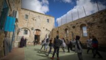 בית ספר במימון אונר"א בשכונת סילוואן במזרח ירושלים (צילום: ג'מאל עוואד, פלאש90)
