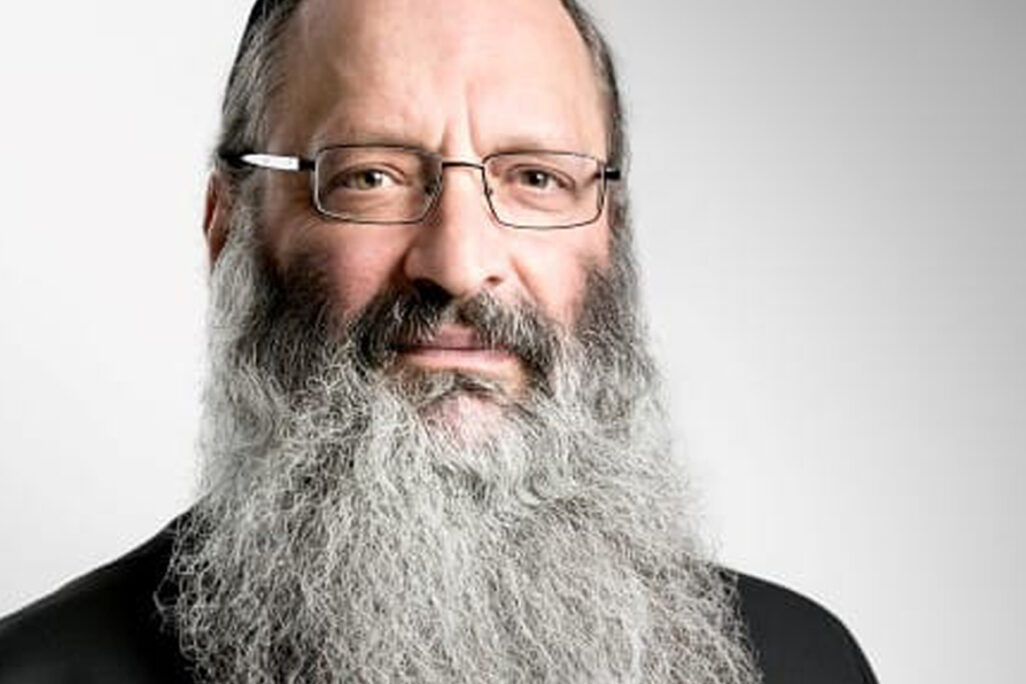 שדרן גלי צה"ל, העיתונאי דדי לבינסון (צילום: אלבום פרטי) שדרן גלי צה"ל, העיתונאי דדי לבינסון (צילום: אלבום פרטי)