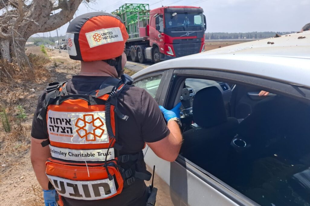 אחת מזירות הנפילה בדרום הארץ (צילום: דוברות איחוד הצלה) אחת מזירות הנפילה בדרום הארץ (צילום: דוברות איחוד הצלה)