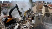 הריסת הבתים שנפגעו בראשון לציון (תמונה: עיריית ראשון לציון)