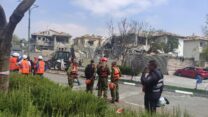 זירת הפגיעה הישירה בנס ציונה (צילום: ניצן צבי כהן)