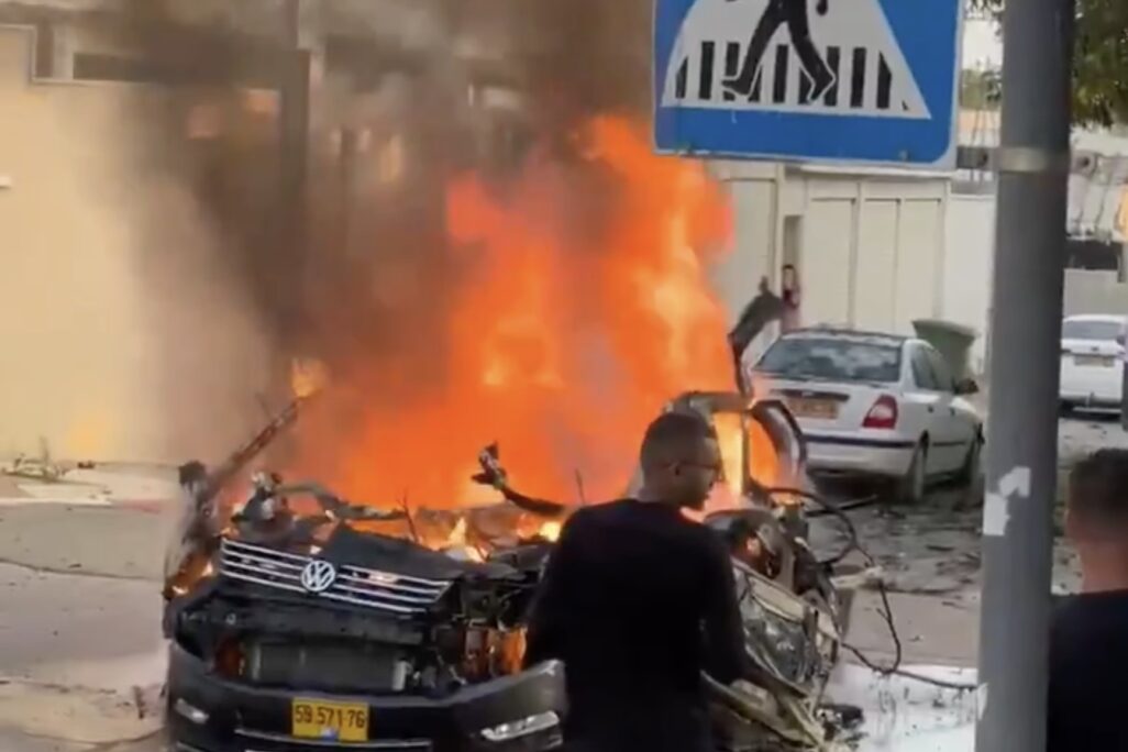 זירת פיצוץ רכב בג׳לג׳וליה (צילום: רשתות חברתיות, שימוש לפי סעיף 27א׳ לזכויות יוצרים)