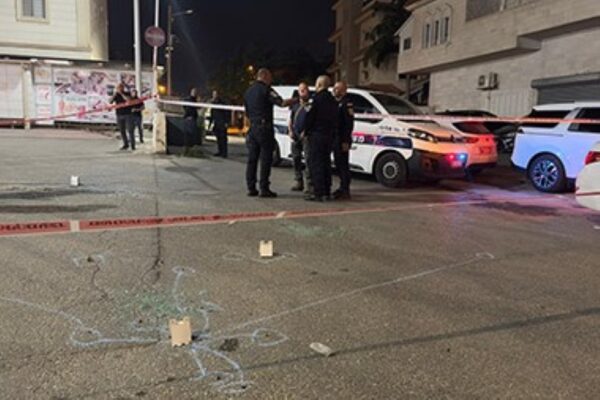 זירת הרצח ברהט (צילום: דוברות המשטרה)