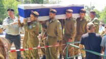 הלווייתו של סמל ינון נוריאל ואנה (צילום: דוד טברסקי)