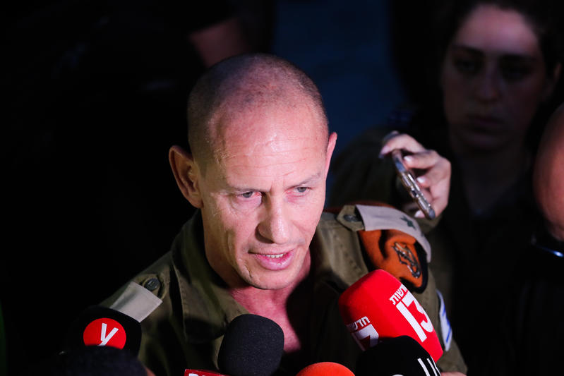 האלוף רפי מילוא (צילום ארכיון: ג׳מאל עוואד/ פלאש90) האלוף רפי מילוא (צילום ארכיון: ג׳מאל עוואד/ פלאש90)