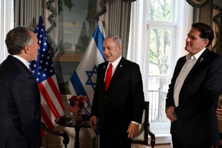 ראש הממשלה בנימין נתניהו, מזכיר המדינה מרקו רוביו ושליח ארצות הברית למזרח התיכון סטיב וויטקוף (צילום: אבי אוחיון, לע"מ)