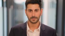 ד"ר עומר דוסטרי, דובר ראש הממשלה לשעבר (צילום: ויקימדיה, עננים צילום עיסקי)
