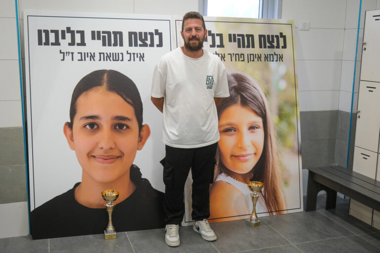 אמיר חלבי. "זה חמאס ויותר גרוע מחמאס – ישראל צריכה להרוג את אל-ג'ולאני" (צילום: דוד טברסקי)