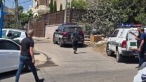 זירת הרצח הכפול בשפרעם (צילום: דוברות המשטרה)