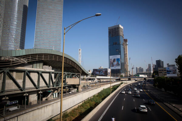 תחנת רכבת השלום (צילום: מרים אלסטר/ פלאש 90)