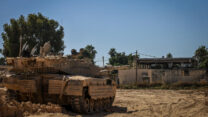 טנק ליד קיבוץ נחל עוז, יולי 2024 (צילום: חיים גולדברג/פלאש90)