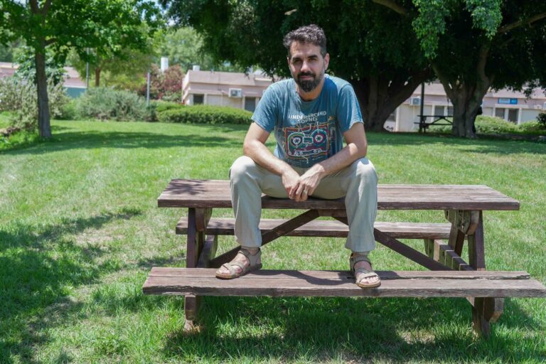 חן שמיר, יזם ומנהל תוכנית 'הקיבוץ האקדמי'. "אף פעם לא קיבלתי את מה שאמרו על הדור הזה" (צילום: כדיה לוי)