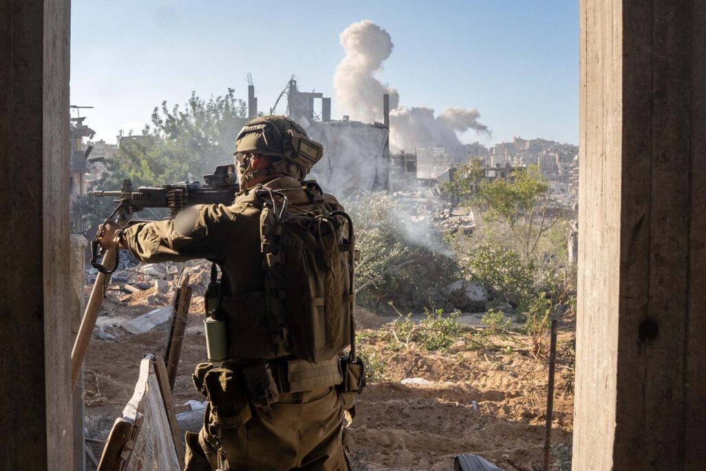 פעילות הכוחות בעיר עזה (צילום: דובר צה"ל)