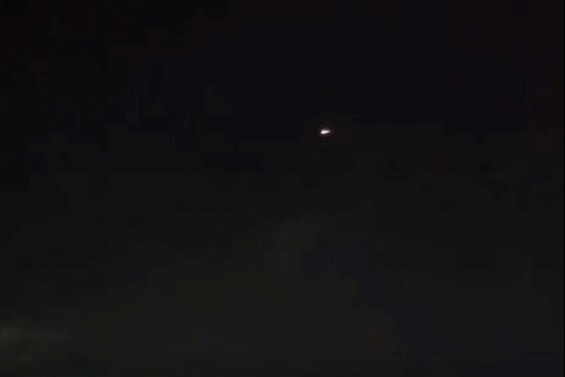 תיעוד היירוט בשמי ירושלים (צילום: רשתות חברתיות, ס' 27א') תיעוד היירוט בשמי ירושלים (צילום: רשתות חברתיות, ס' 27א')