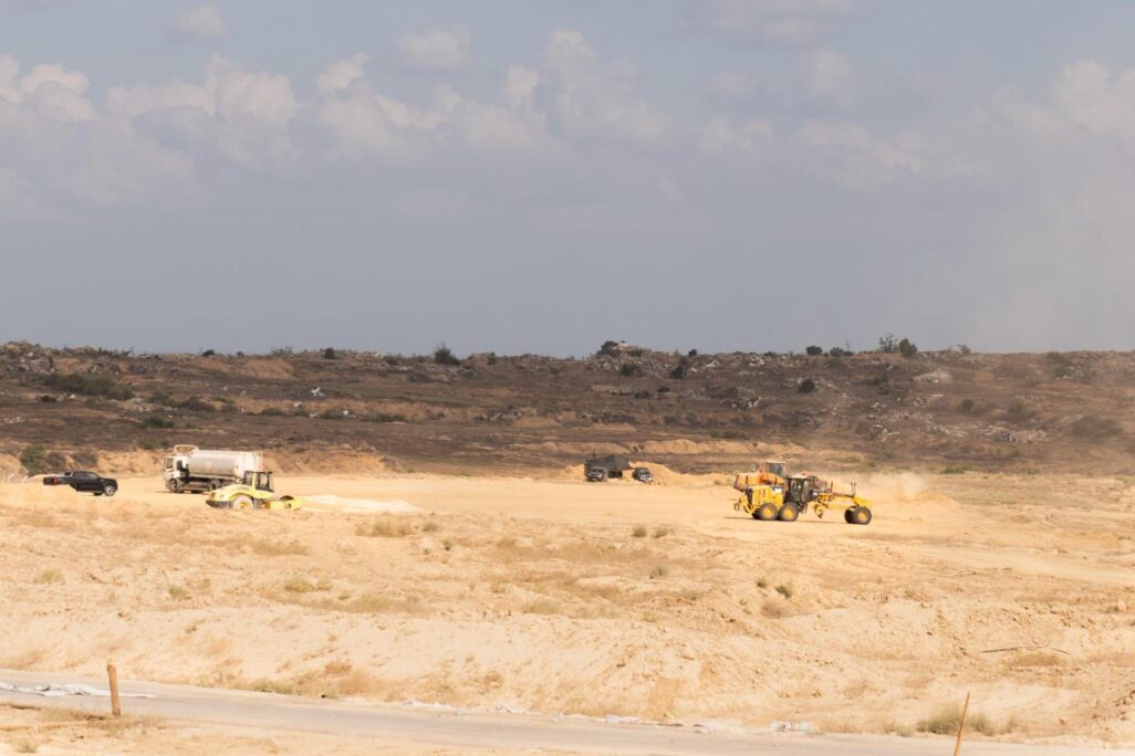 העבודות ההנדסיות להרחבת 'מעבר 147' להגדלת הסיוע ההומניטרי לרוצעת עזה (צילום: דובר צה"ל)