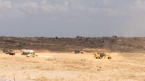 העבודות ההנדסיות להרחבת 'מעבר 147' להגדלת הסיוע ההומניטרי לרוצעת עזה (צילום: דובר צה"ל)