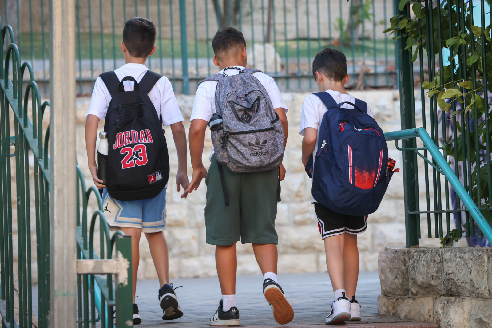 תלמידים ביום הראשון ללימודים בירושלים (צילום: יוסי זמיר/פלאש90)