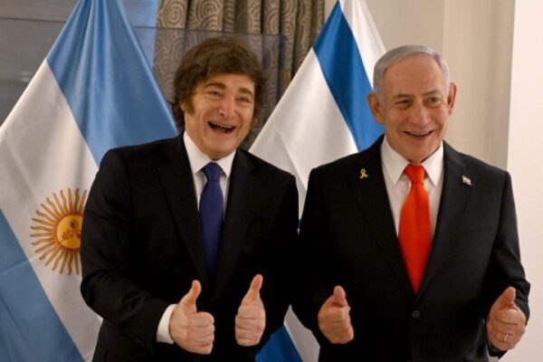 ראש הממשלה בנימין נתניהו (מימין) ונשיא ארגנטינה חאבייר מיליי (צילום: עומר מירון/ לע"מ)