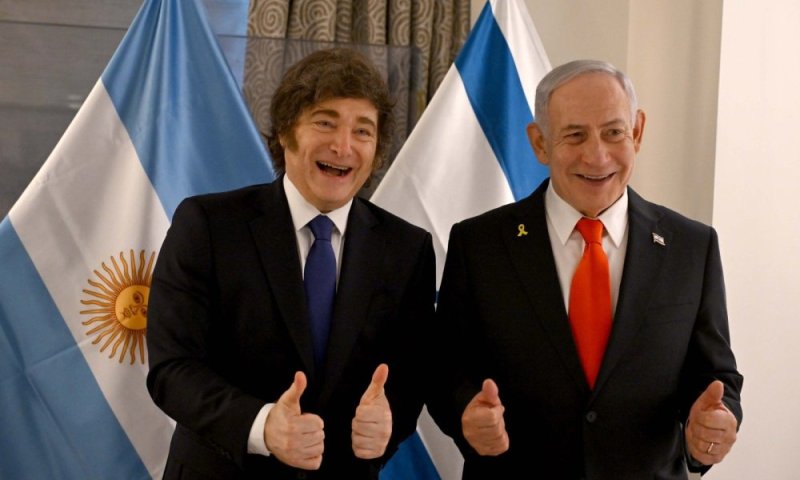 ראש הממשלה בנימין נתניהו (מימין) ונשיא ארגנטינה חאבייר מיליי (צילום: עומר מירון/ לע"מ)