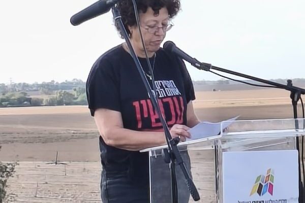 "המסע שלנו הסתיים בכאב האובדן של בני הבכור יגב, הוא הושב לקבורה בנוף חייו". אסתר בוכשטב, אימו של יגב בוכשטב שנרצח בשבי (צילום: טל סיגרון)
