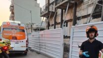אתר הבנייה ברמלה בו התמוטט קיר בלוקים על עובד שנפצע בינוני (צילום: איחוד הצלה)