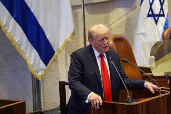הנשיא טראמפ נואם על בימת הכנסת (צילום: נועם מושקוביץ: דוברות הכנסת)