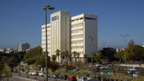 קמפוס אוניברסיטת תל אביב. ארגון הסטודנטים הכריז כי ישבות אם חוק הגיוס הנוכחי יקודם (צילום: משה שי/פלאש90)