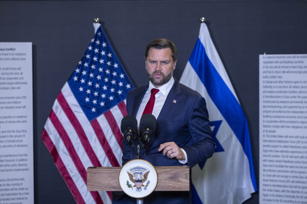 סגן נשיא ארצות הברית ג'יי די ואנס בביקור בישראל (צילום: חיים גולדברג/פלאש90) סגן נשיא ארצות הברית ג'יי די ואנס בביקור בישראל (צילום: חיים גולדברג/פלאש90)