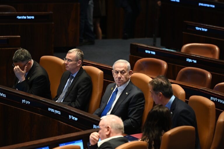 ראש הממשלה נתניהו ושר המשפטים לוין. ממשיכים לקדם את הרפורמה המשפטית (צילום: אור גואטה)