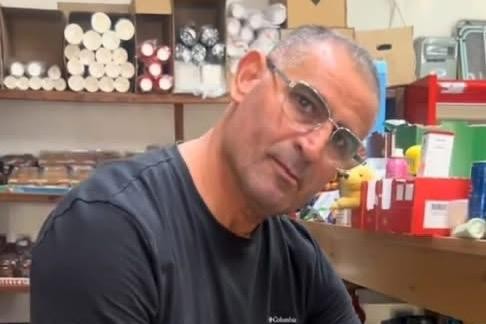ראסם נעאמנה (צילום: מתוך רשתות חברתיות, שימוש לפי סעיף 27א לחוק זכויות יוצרים) ראסם נעאמנה (צילום: מתוך רשתות חברתיות, שימוש לפי סעיף 27א לחוק זכויות יוצרים)
